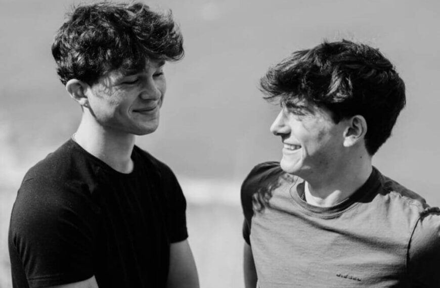 friend image for best friends Friendship Shayari in English